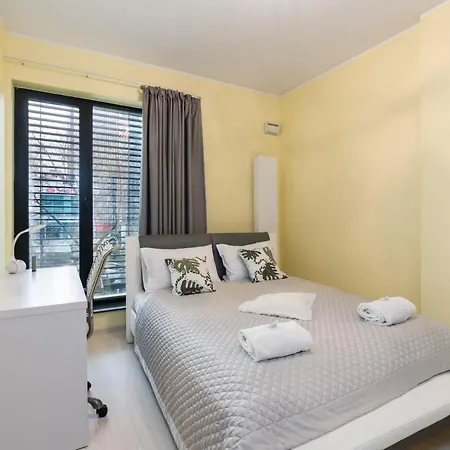 Centre Air-conditioned & Pet-friendly By Renters Daire Poznan